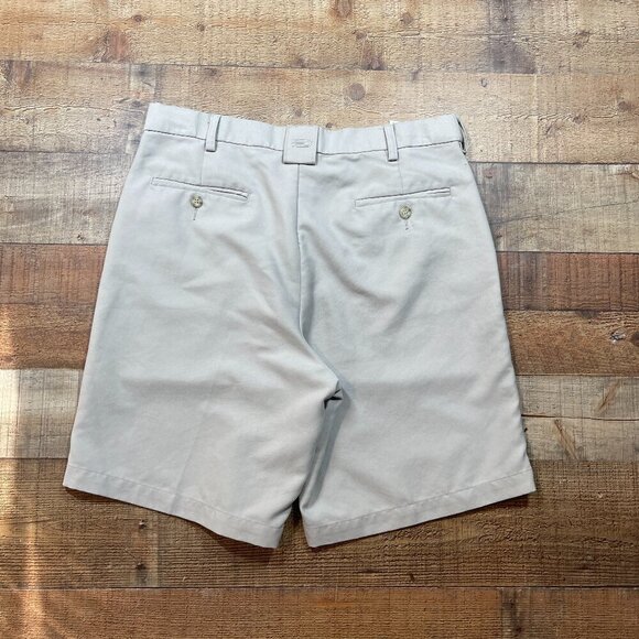 Dockers Tan Flat Front Golf Shorts size 34 - Picture 2 of 4